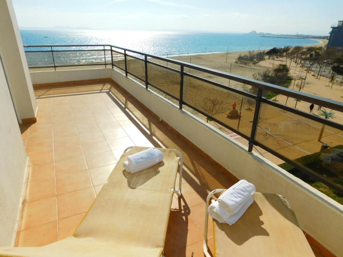 Gmid Immo Apartamento Oasis Atico Roses Dış mekan fotoğraf