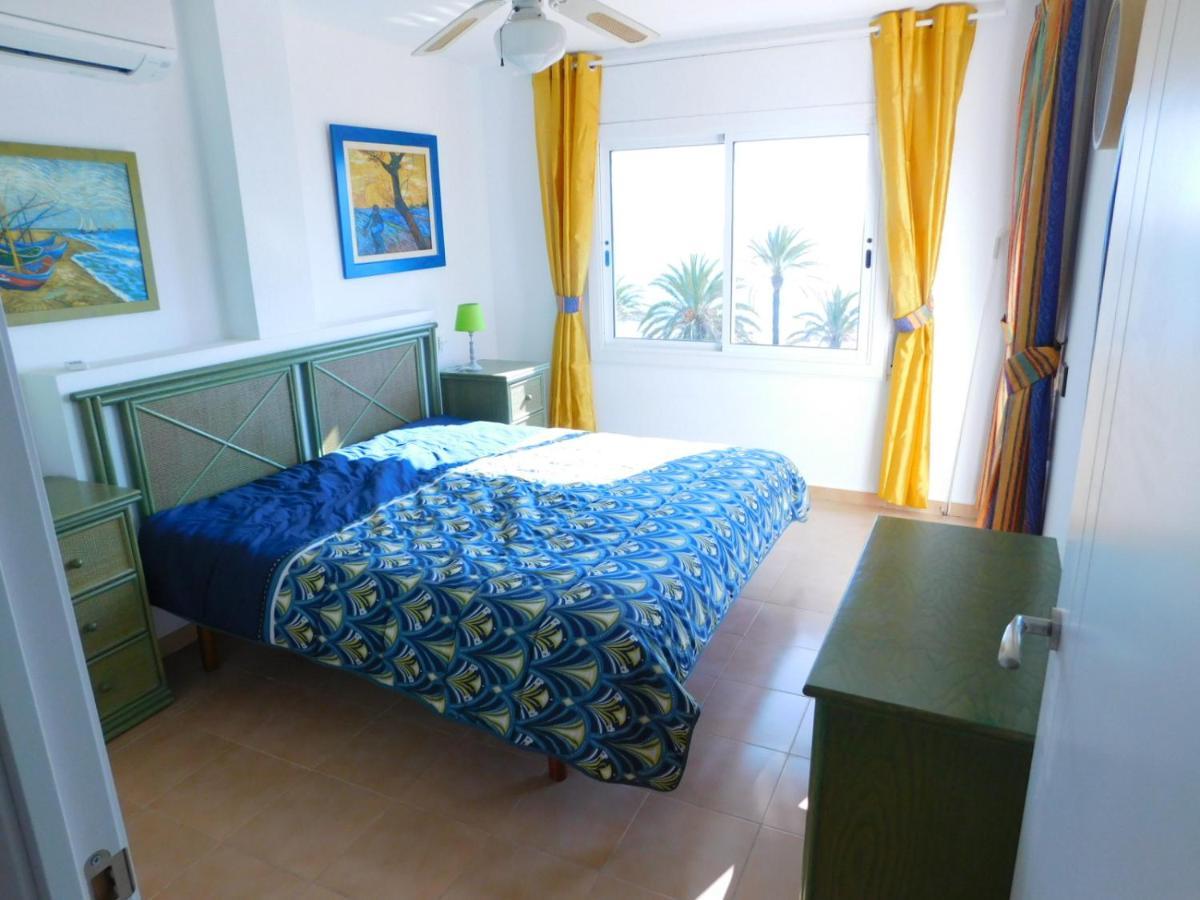 Gmid Immo Apartamento Oasis Atico Roses Dış mekan fotoğraf